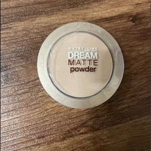 Maybelline Dream Matte Powder in Sand shade